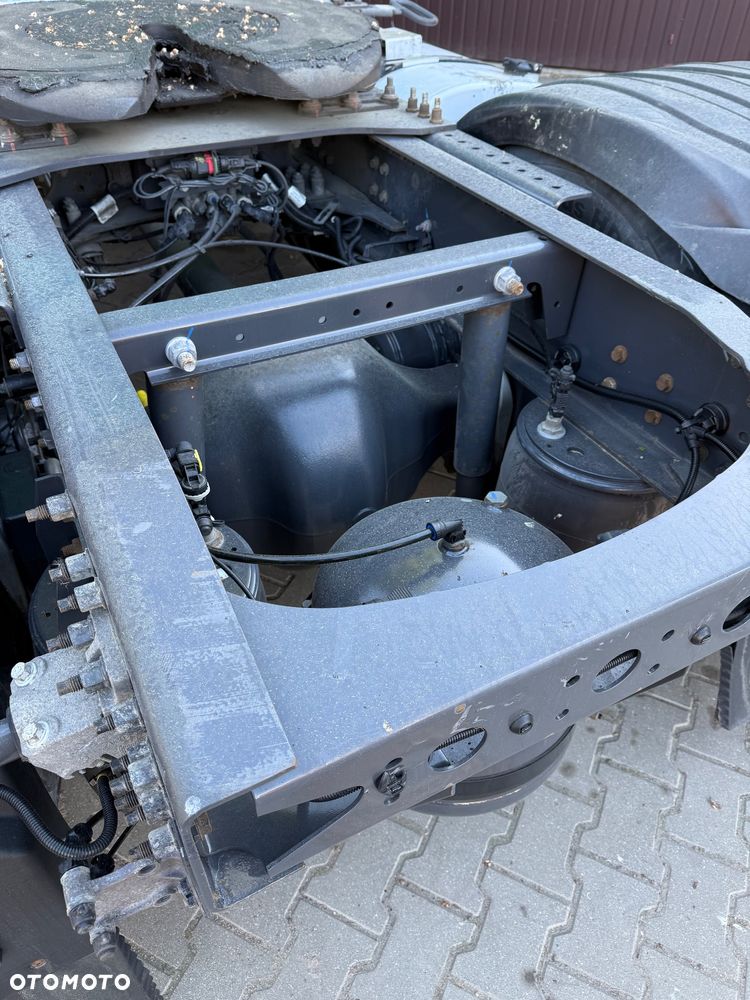 Renault T480 13 L Automat standard - 13