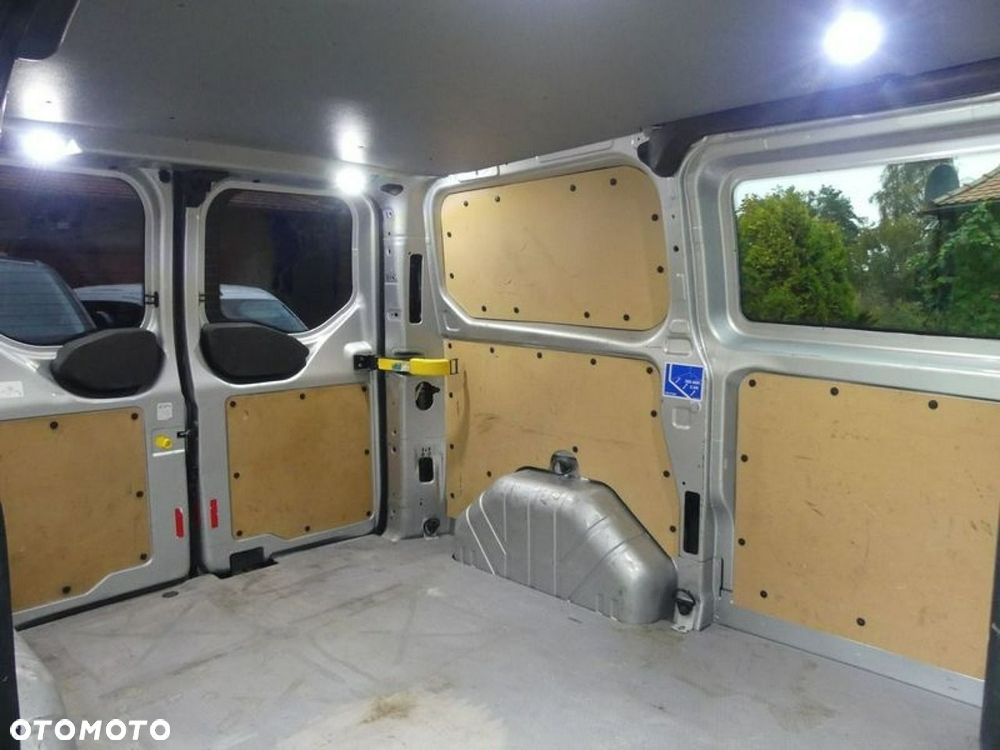 Ford Transit Custom - 15