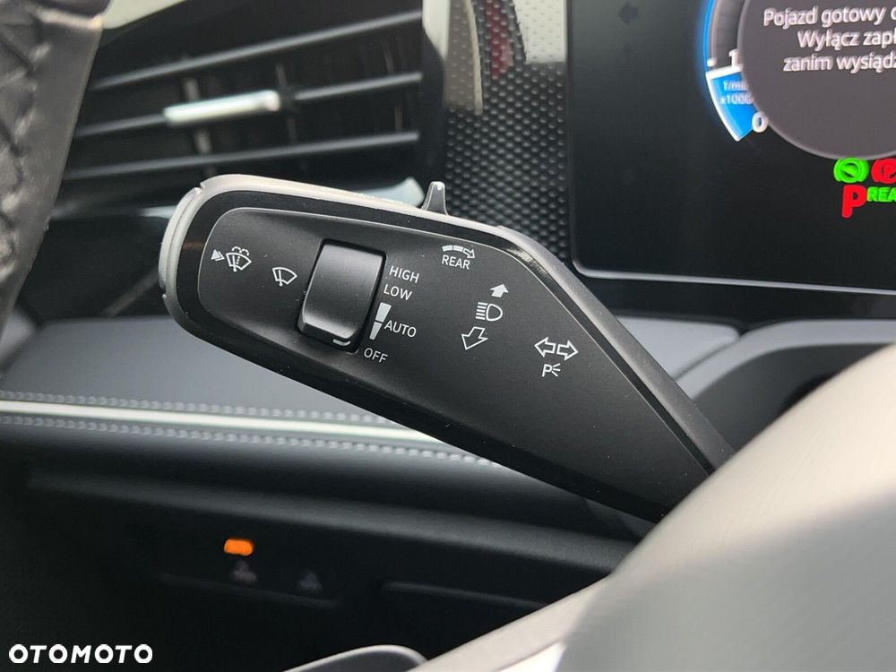 Volkswagen Passat - 25