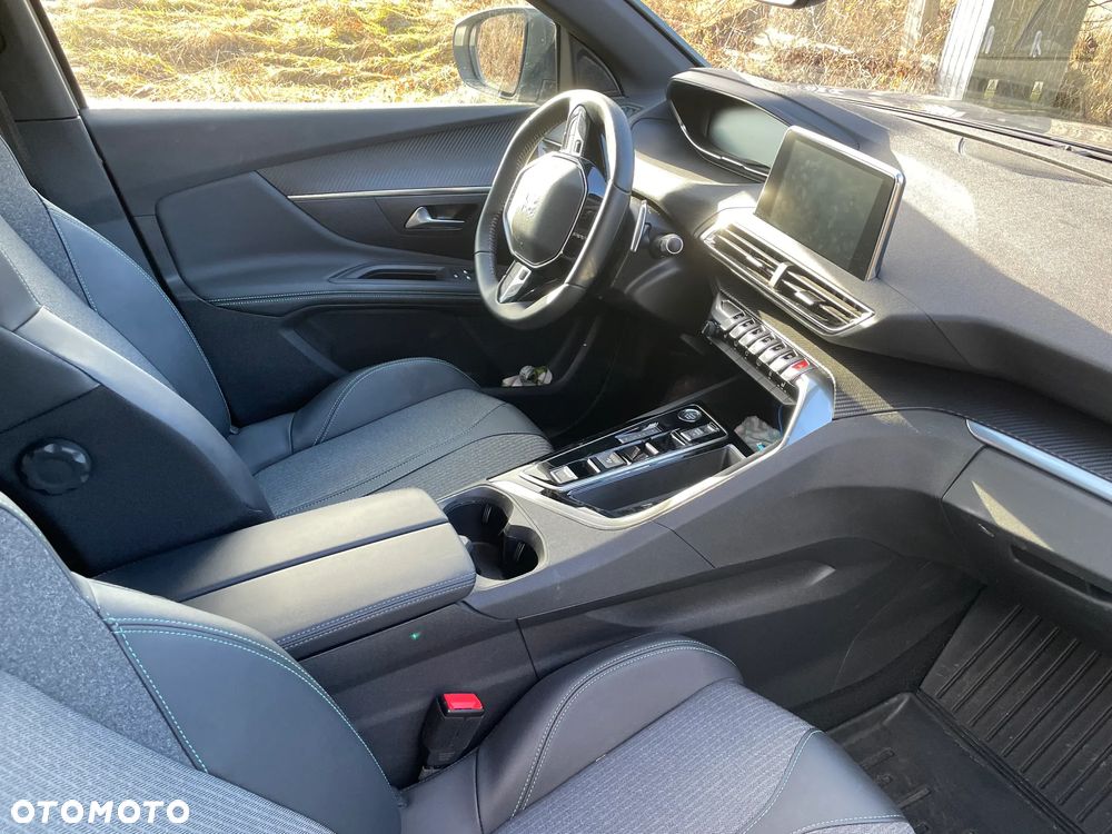 Peugeot 3008 1.2 PureTech Allure Pack S&S EAT8 - 4