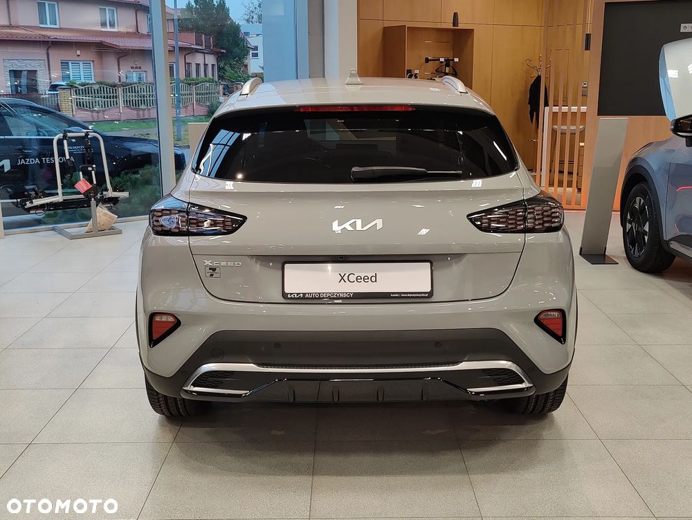 Kia XCeed 1.6 T-GDI Tribute DCT - 11