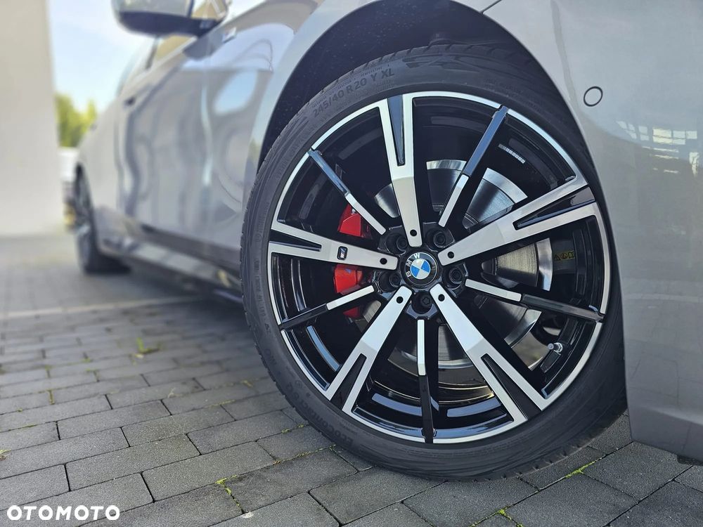 BMW Seria 5 530e PHEV - 16