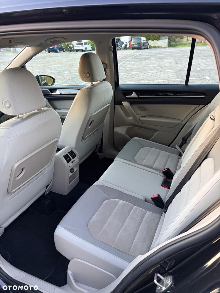 Volkswagen Golf Sportsvan - 15