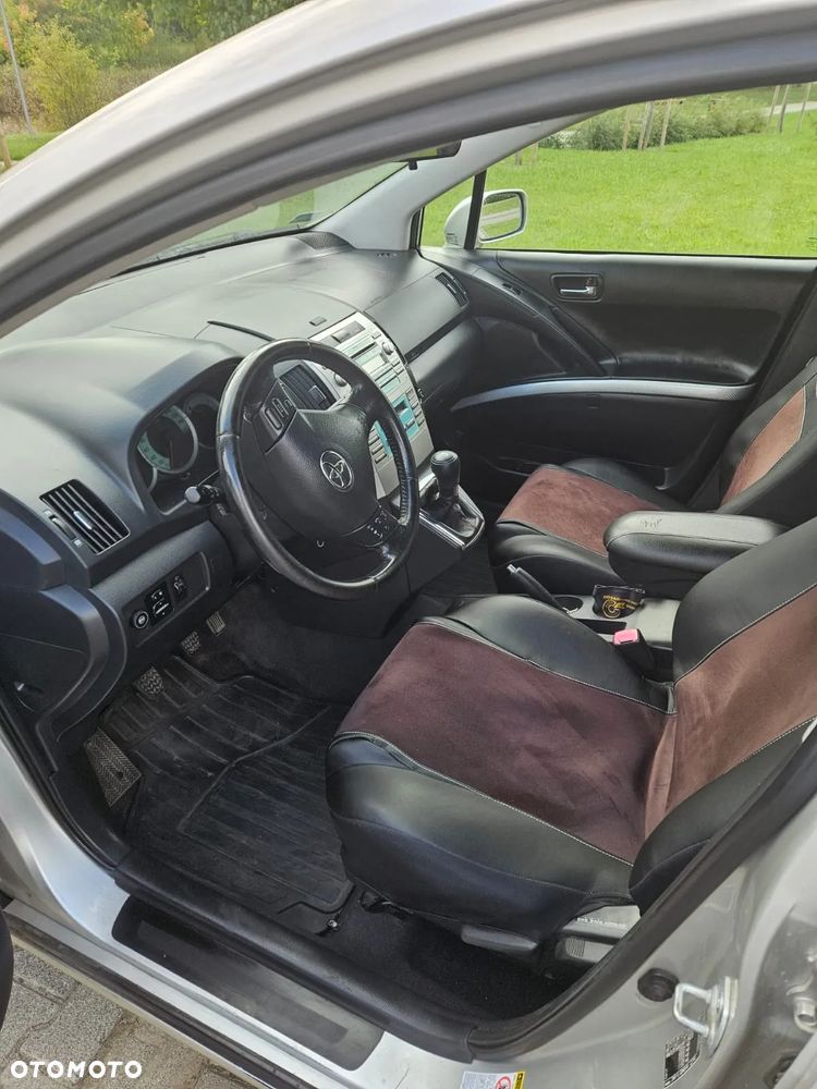 Toyota Corolla Verso 1.8 Sol + 7os - 7