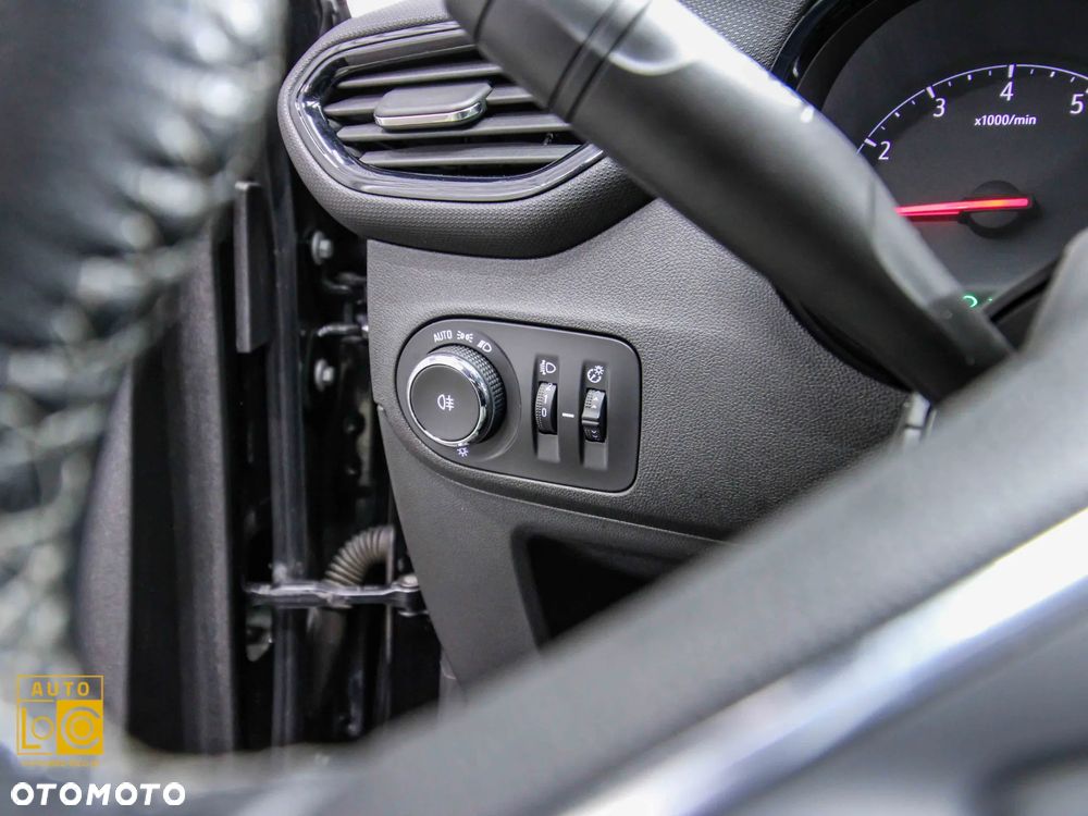 Opel Crossland X 1.2 T Eco 120 Lat S&S - 30