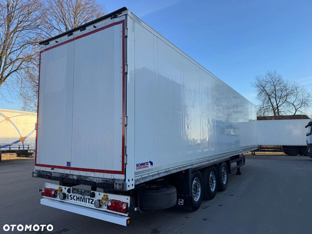 Schmitz Cargobull Izoterma , Doppelstock, oś podnoszona, 437.000 km!! - 10