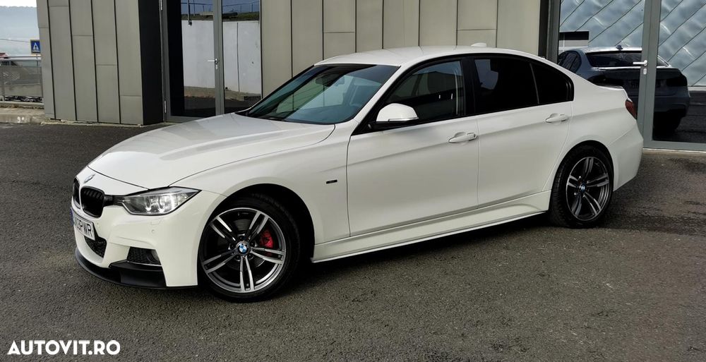 BMW Seria 3 320d - 4