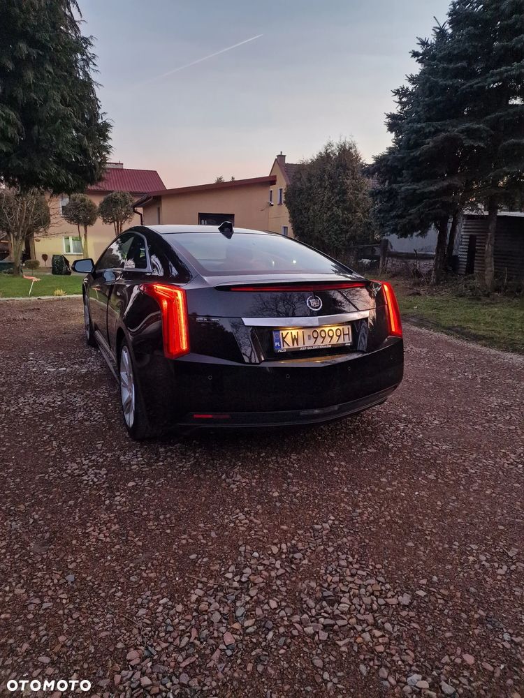 Cadillac ELR - 6