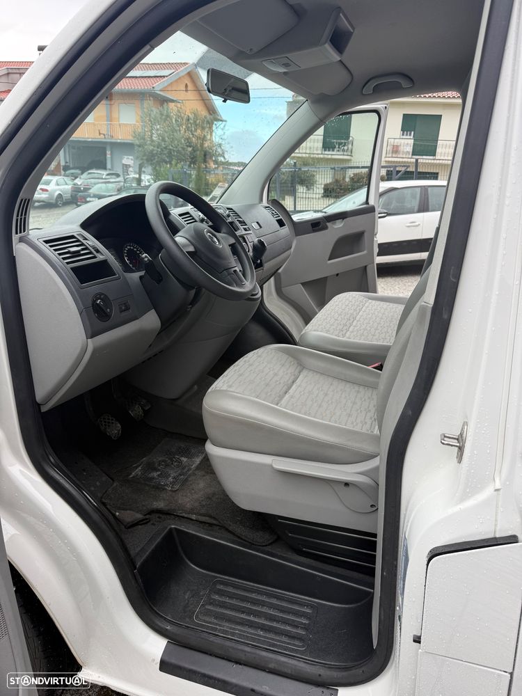 VW Transporter Transport 2.0 TDi 114 Extra AC BlueMotion - 12