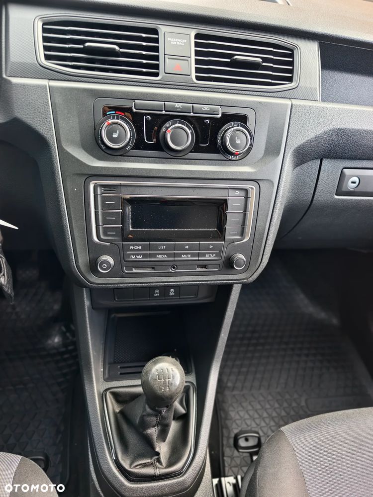Volkswagen Caddy - 12