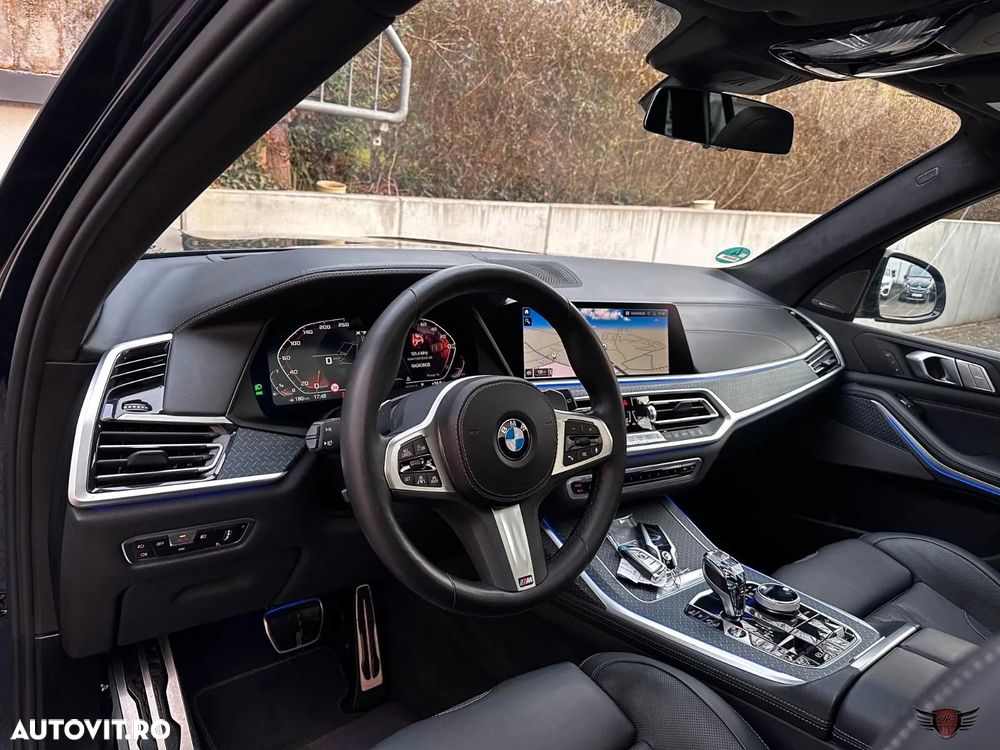 BMW X7 M50i - 12