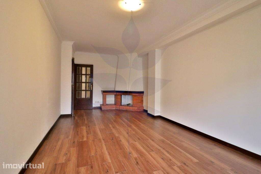Arrendamento Apartamento T3 no centro da cidade - Grande imagem: 2/25