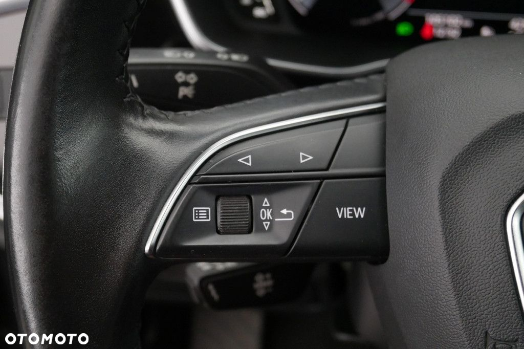Audi Q3 - 19