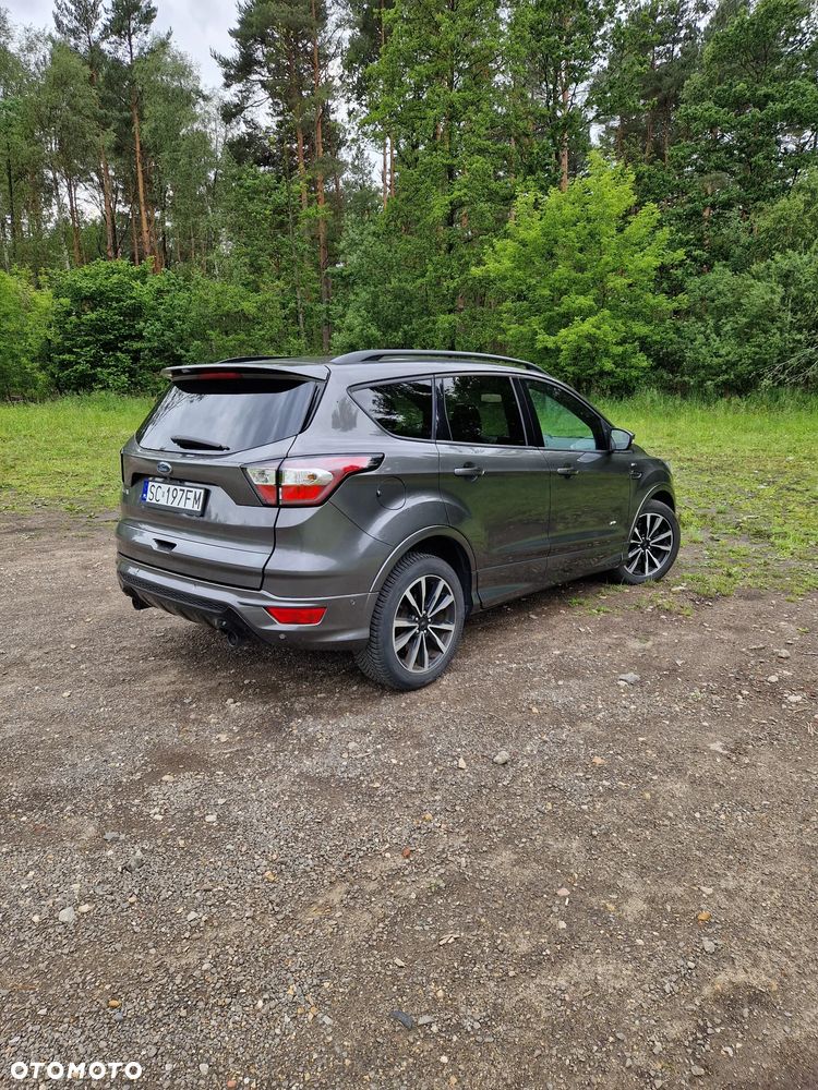 Ford Kuga 2.0 TDCi 4x4 ST-Line - 10