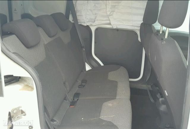 Ford Tourneo  Courier 2017 - 8