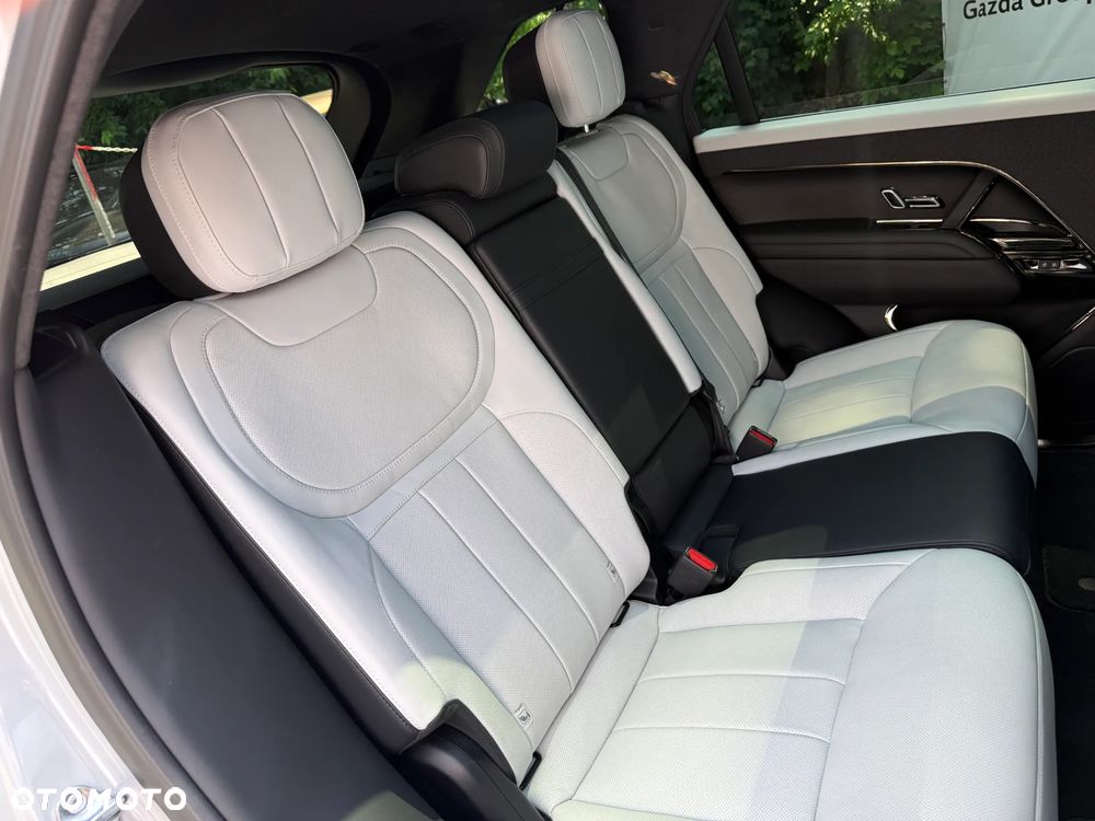 Land Rover Range Rover Sport S 3.0 D350 mHEV Autobiography - 17