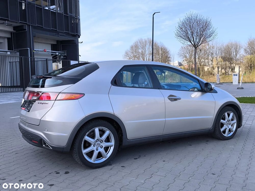 Honda Civic 1.8 Executive - 7
