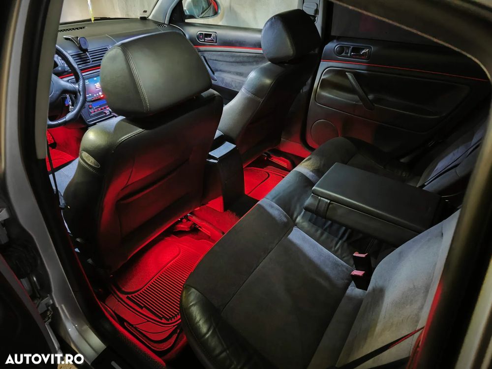 Volkswagen Passat - 12
