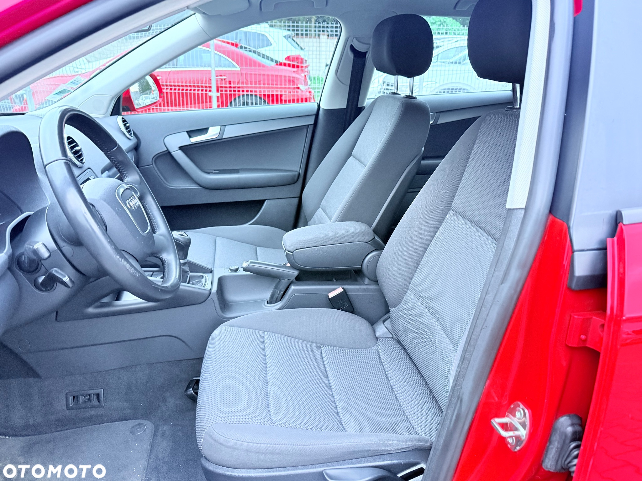 Audi A3 1.6 TDI Attraction - 17
