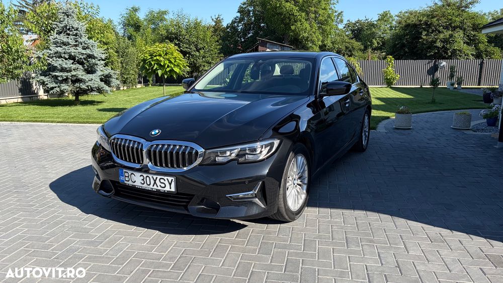 BMW Seria 3 320i Aut. Luxury Line - 1