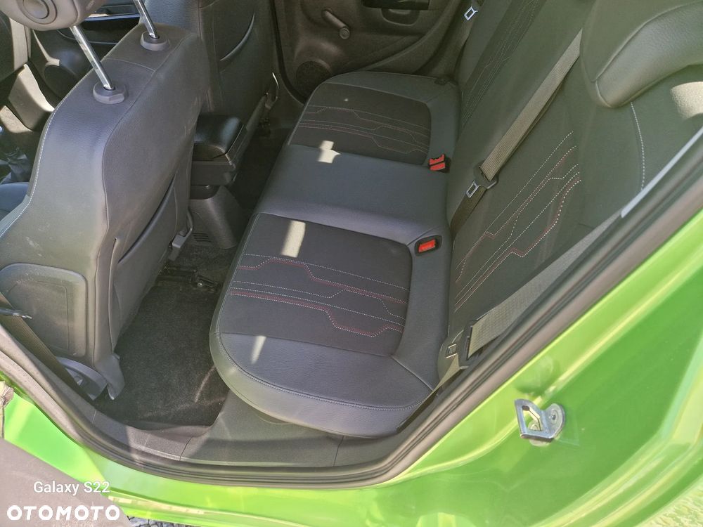 Opel Corsa 1.4 16V 150 Jahre - 14