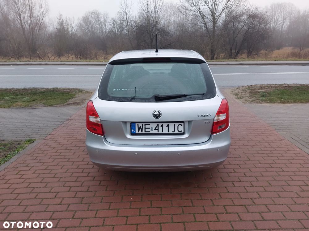 Skoda Fabia - 4
