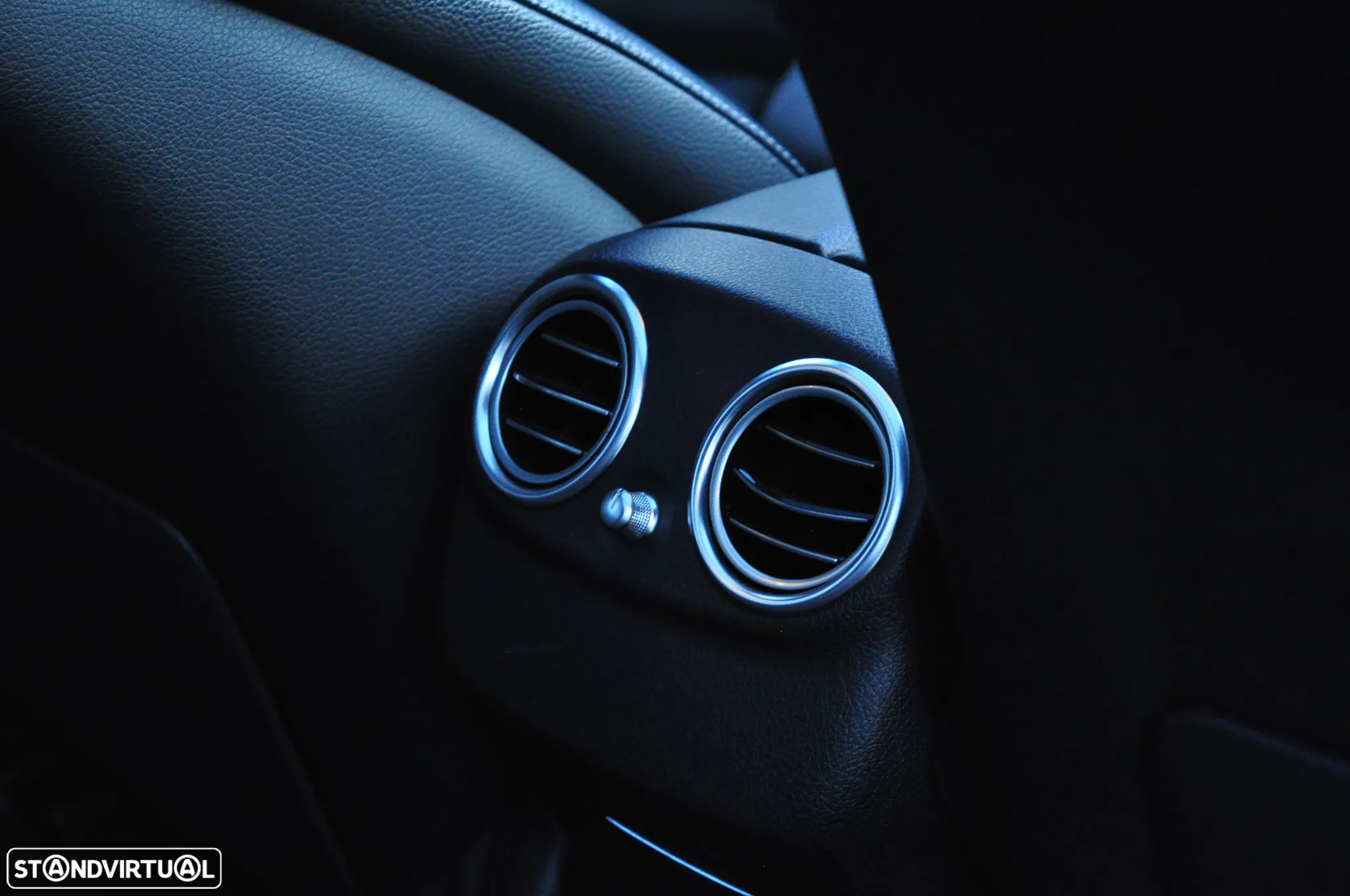 Mercedes-Benz E 300 de Exclusive Line - 21