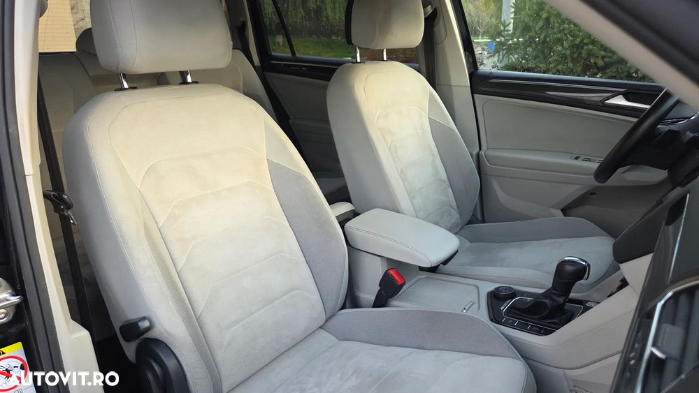 Volkswagen Tiguan Allspace 2.0 TDI 4Mot DSG R-Line - 9
