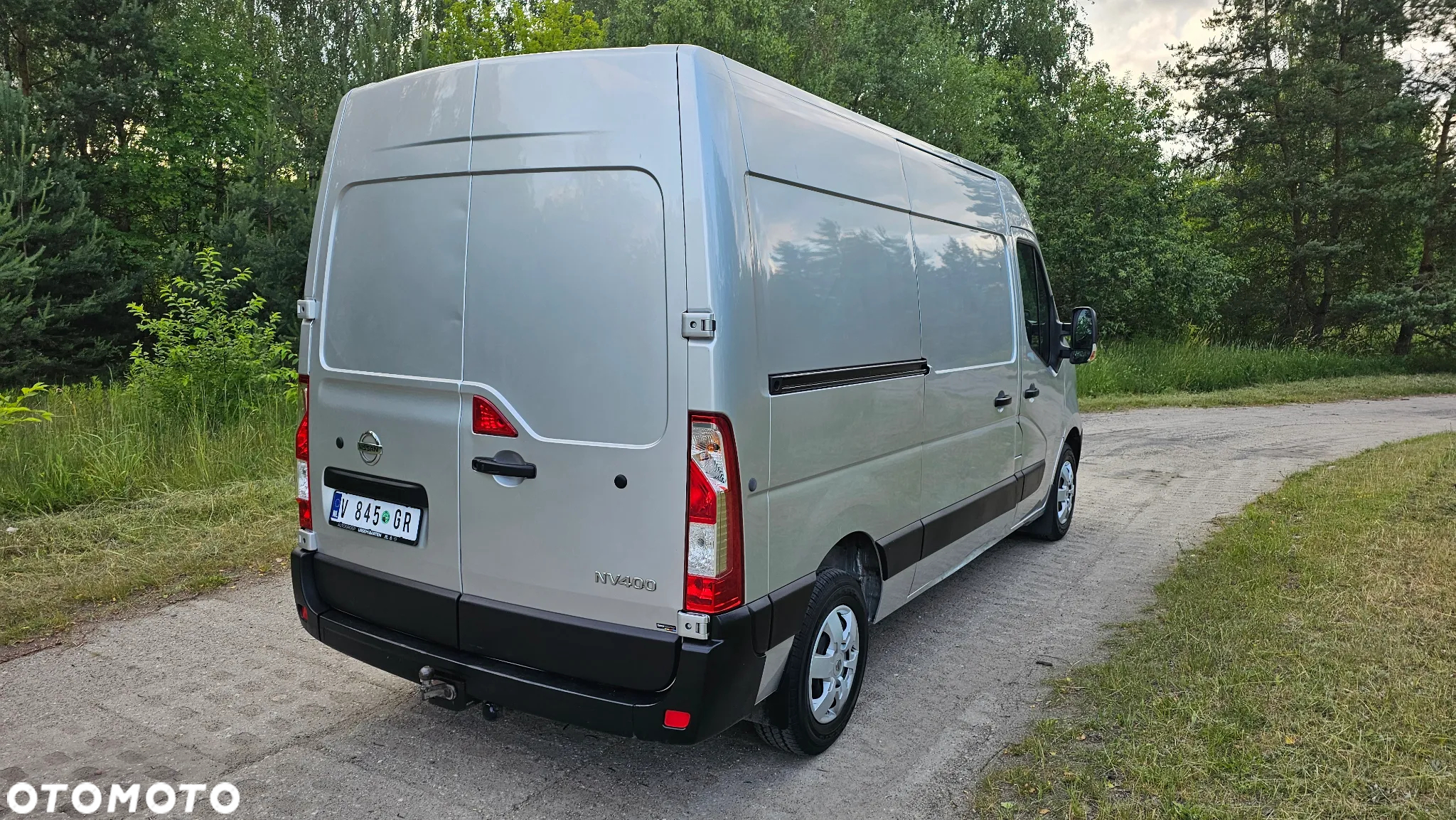 Nissan NV400 - 3