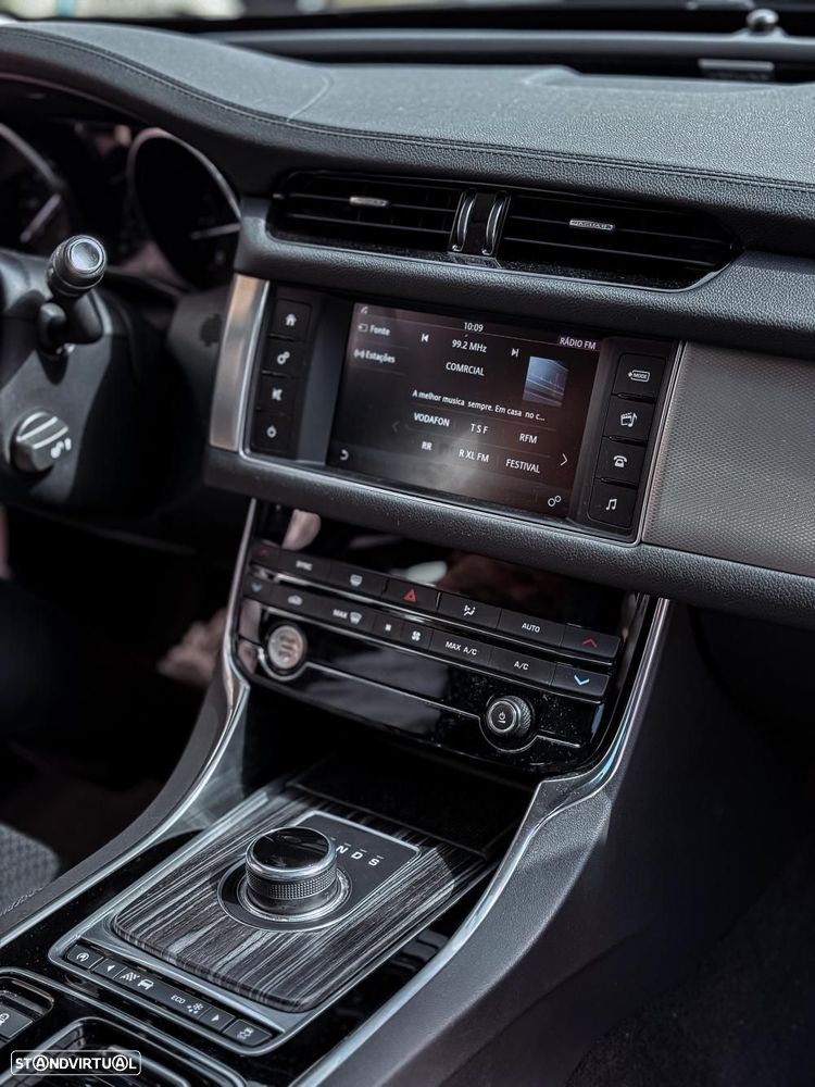 Jaguar XF 3.0 TDV6 Prestige Aut. - 6