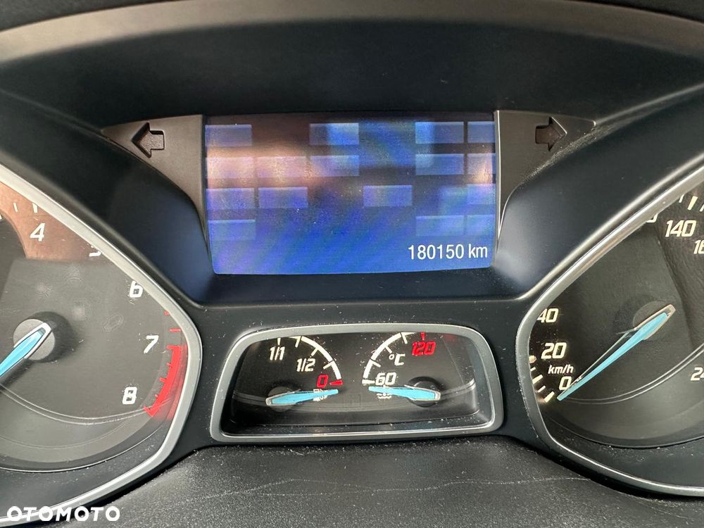 Ford Kuga - 9