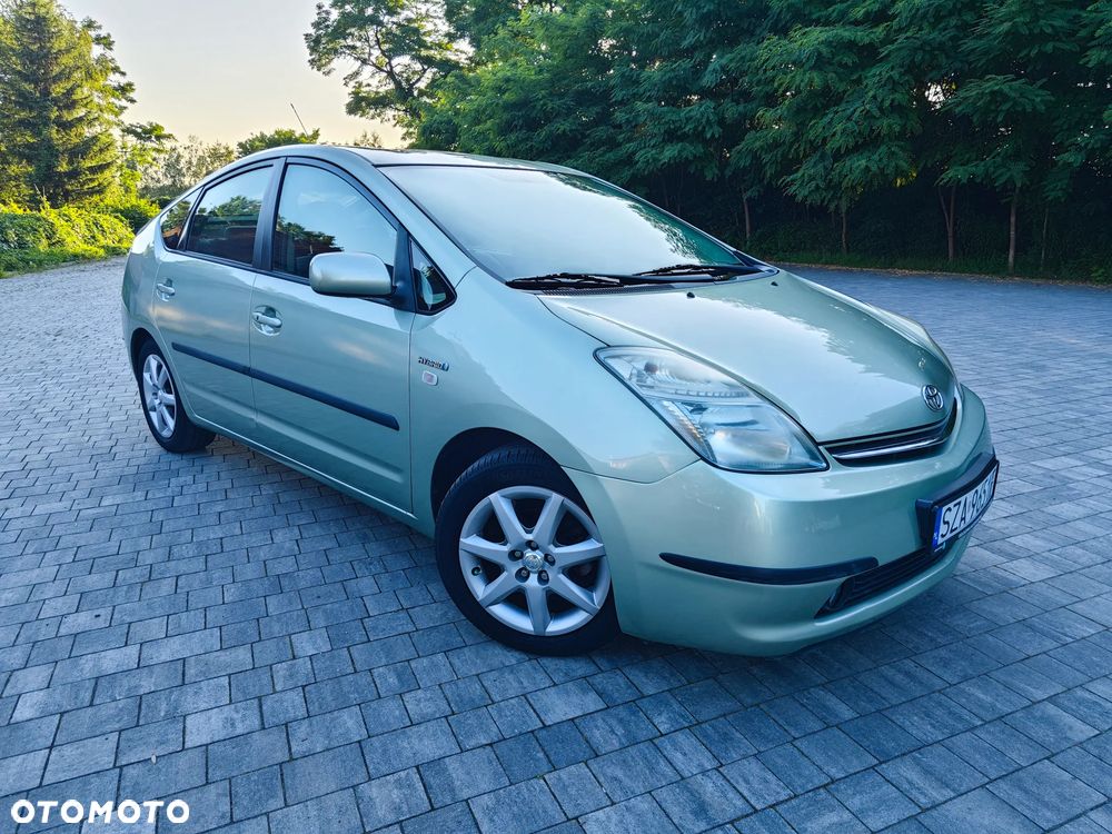 Toyota Prius 1.5 VVT-i Sol - 6