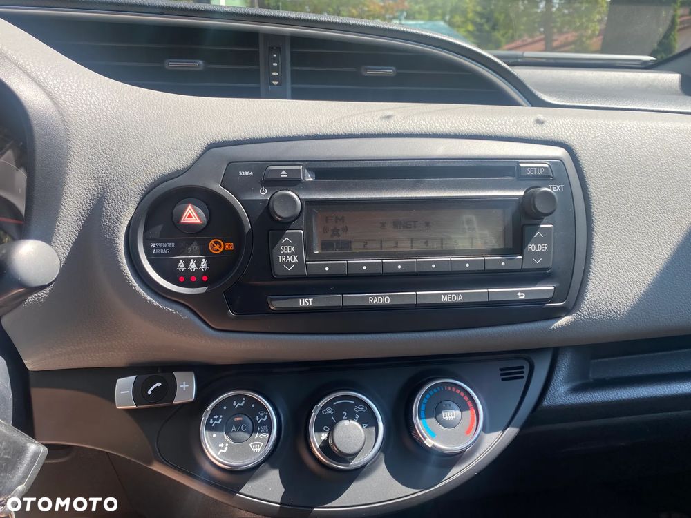 Toyota Yaris 1.33 Life EU6 - 14