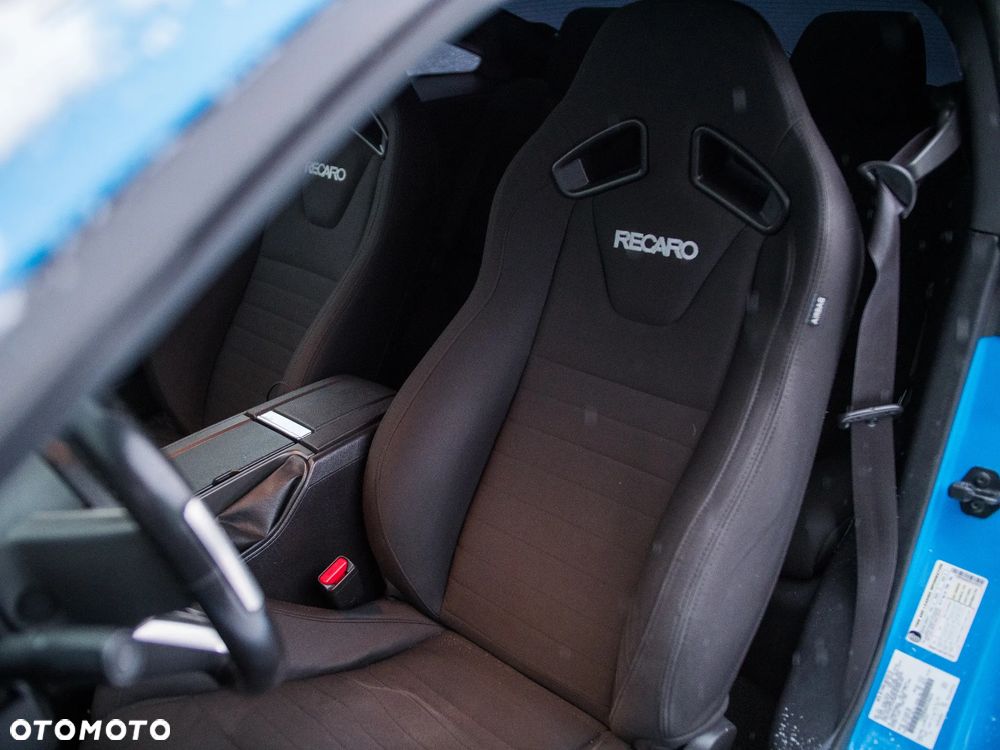 Ford Mustang 3.7 V6 - 17