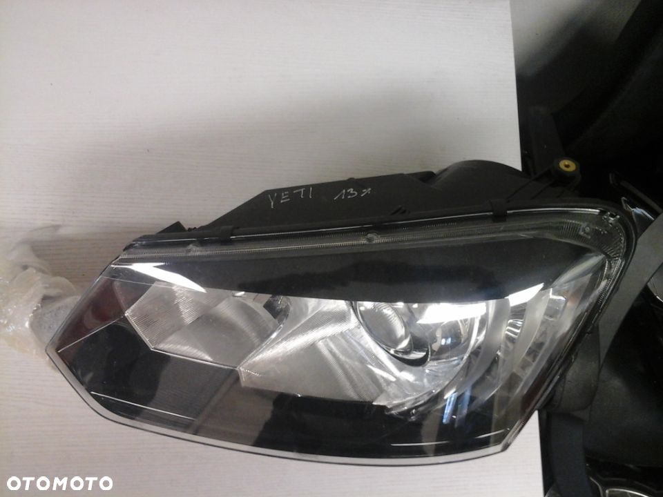REFLEKTOR LEWY SKODA YETI 13- - 2