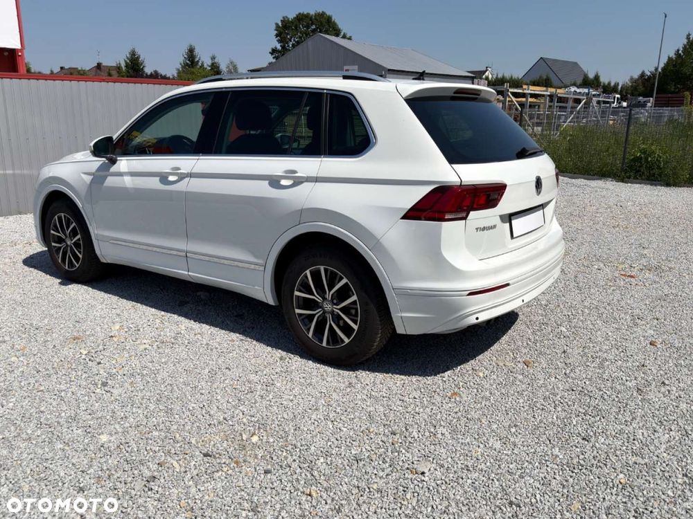 Volkswagen Tiguan - 3
