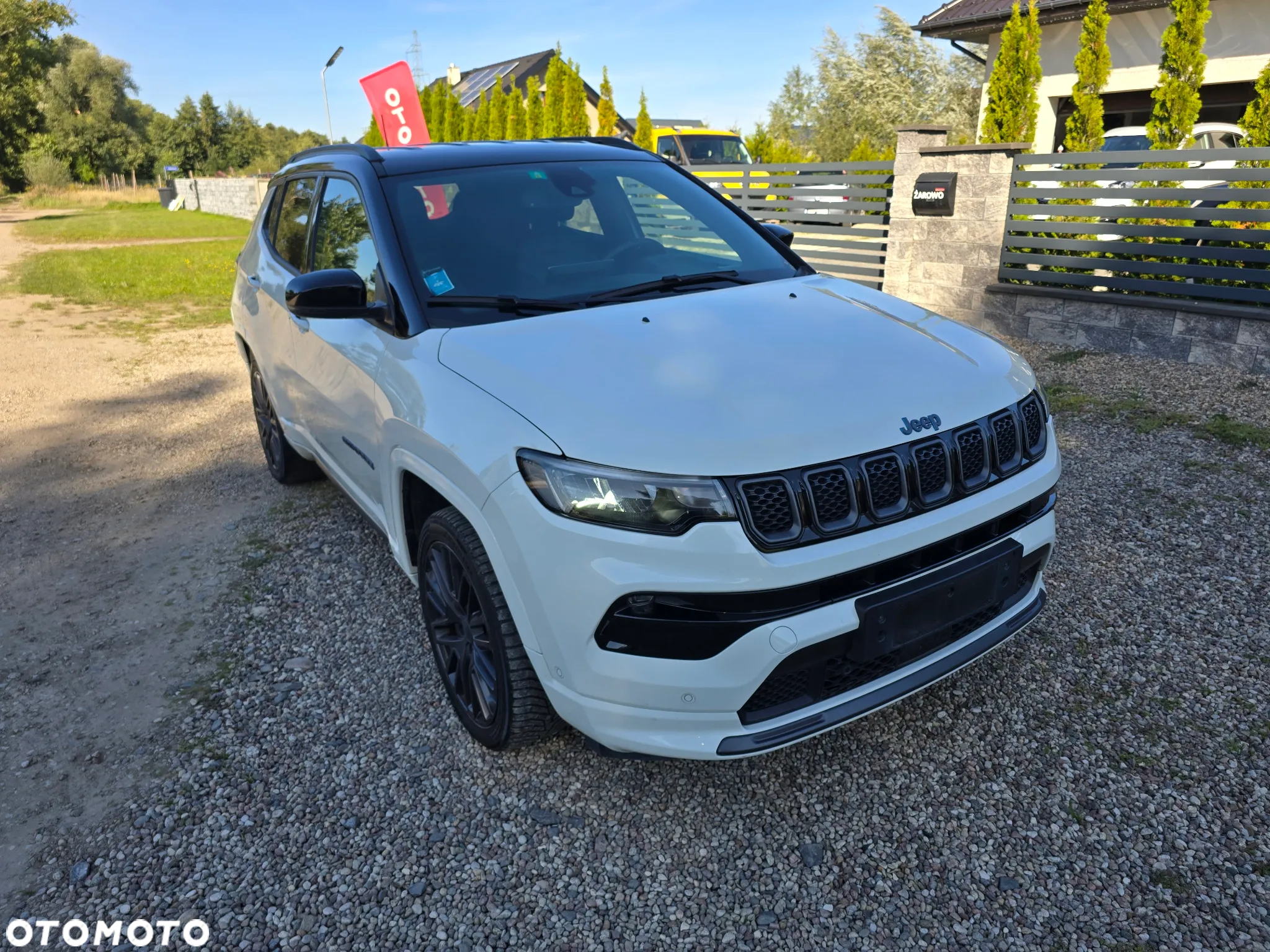 Jeep Compass 1.3 T-GDI 4xe PLUG-IN HYBRID Automatik S - 2