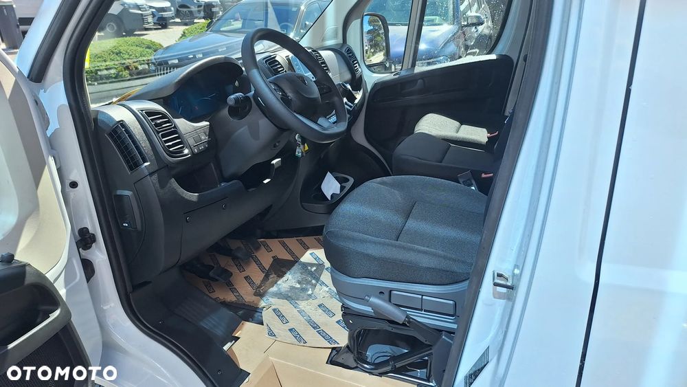 Peugeot Boxer Podwójna Kabina L4 2.2 H3-POWER 180KM MT6 Euro 6E DMC 3.5t Heavy Rozstaw osi 4035mm - 10