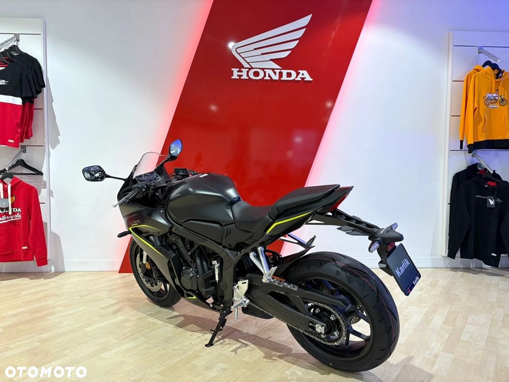 Honda CBR - 4