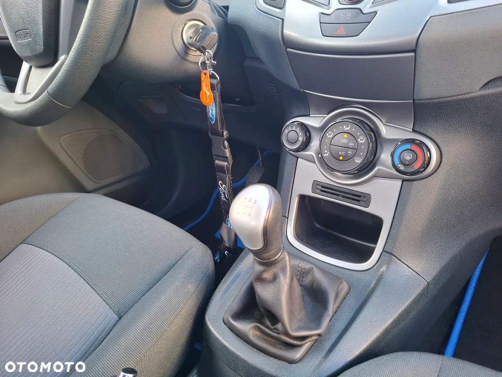 Ford Fiesta 1.25 Silver X - 12