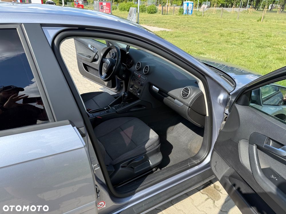 Audi A3 Sportback - 14