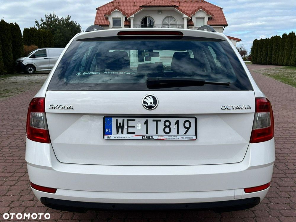 Skoda Octavia 1.6 TDI Ambition - 16