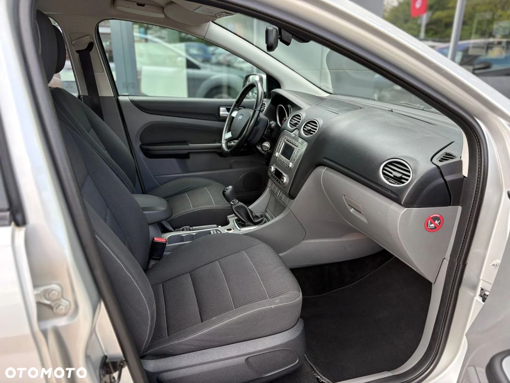 Ford Focus 1.8 FF Platinium X - 13