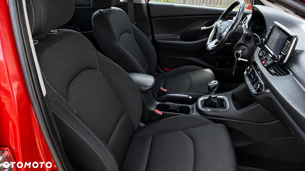 Hyundai i30 1.4 T-GDI YES!+ - 12