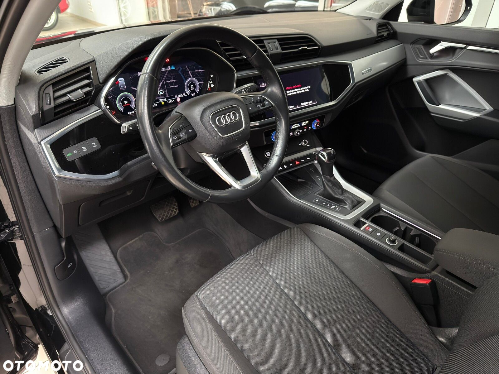 Audi Q3 Sportback - 18
