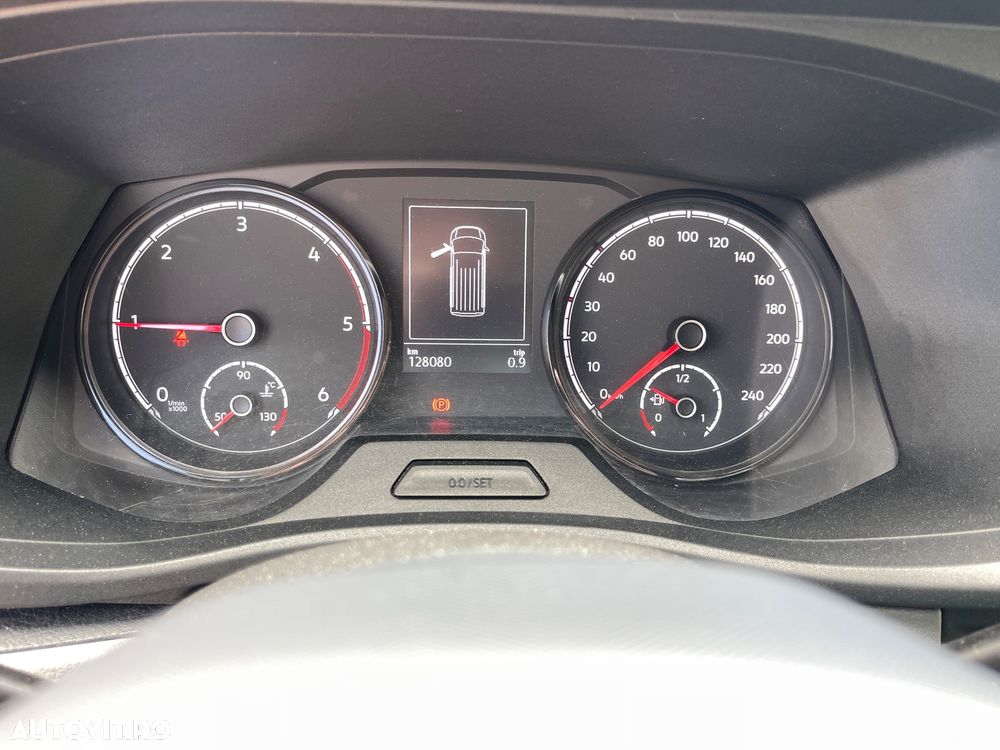 Volkswagen Caravelle 2.0 TDI 81 kW LR Comfortline - 38