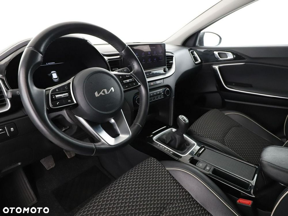 Kia XCeed 1.0 T-GDI L - 15