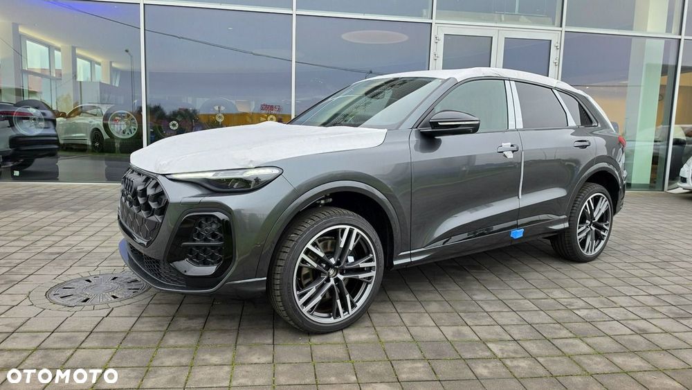 Audi SQ5 - 5