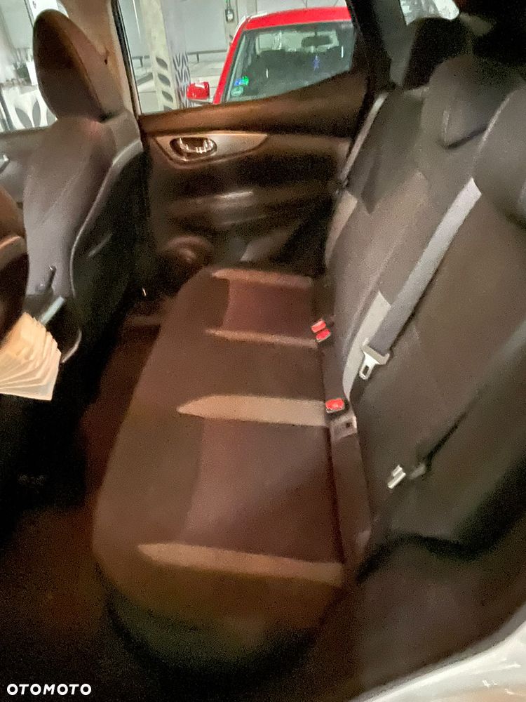 Nissan Qashqai 1.5 dCi Tekna+ - 12
