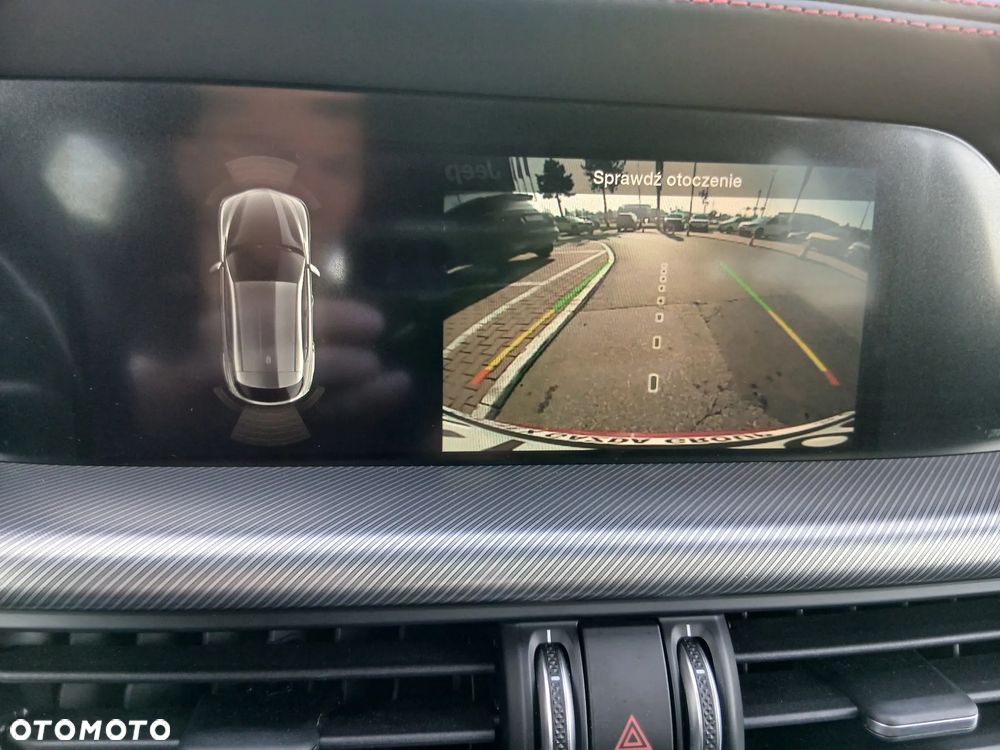 Alfa Romeo Stelvio 2.0 Turbo Tributo Italiano Q4 - 26